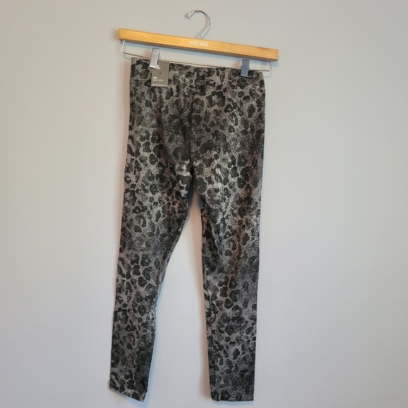 NWT - Adidas Top & Legging Set🐆 - Picture 6 of 10